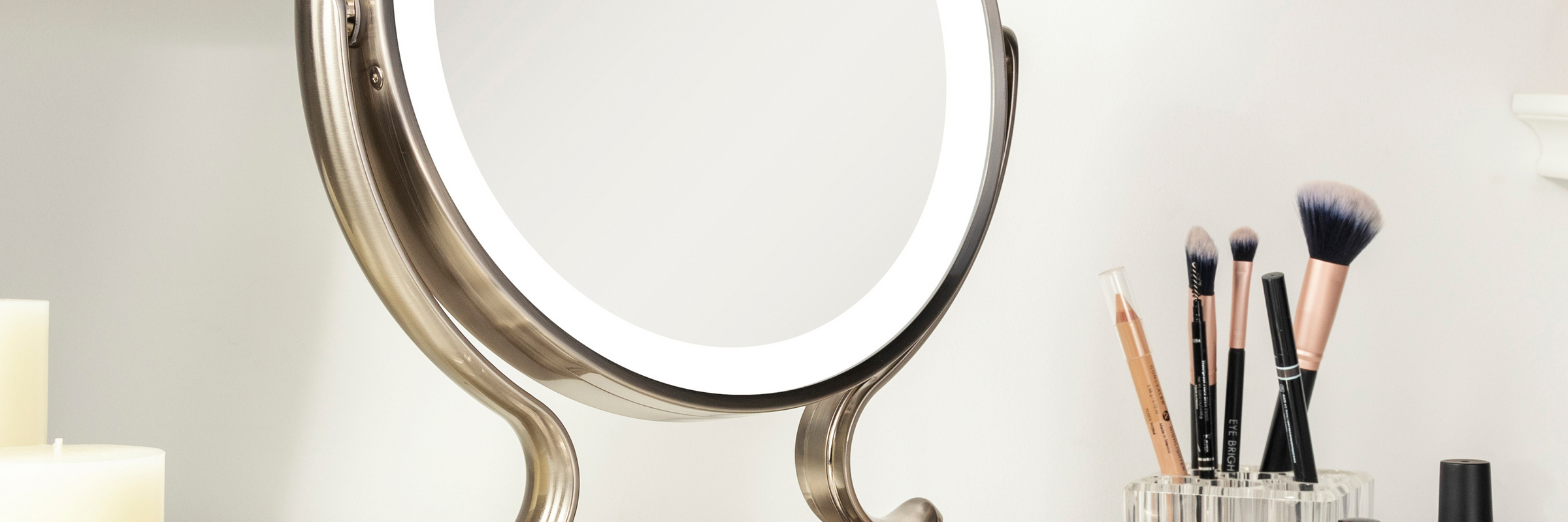 Lighted Makeup Mirrors